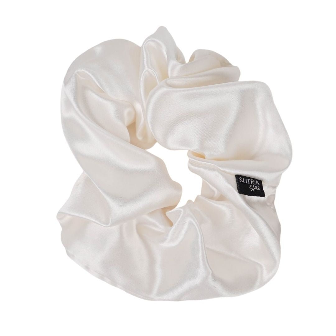The Statement Silk Scrunchie — 22 Momme-6