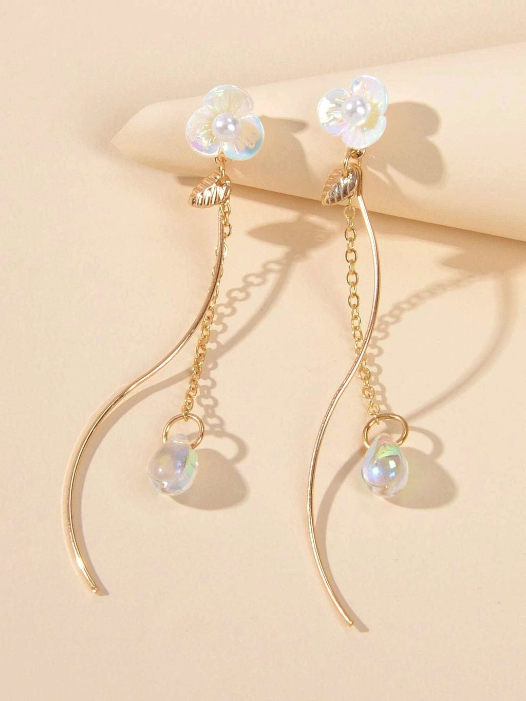 White Flower Gold Chain Dangle Earrings Women Accessories Tassel Stud Jewellery-0