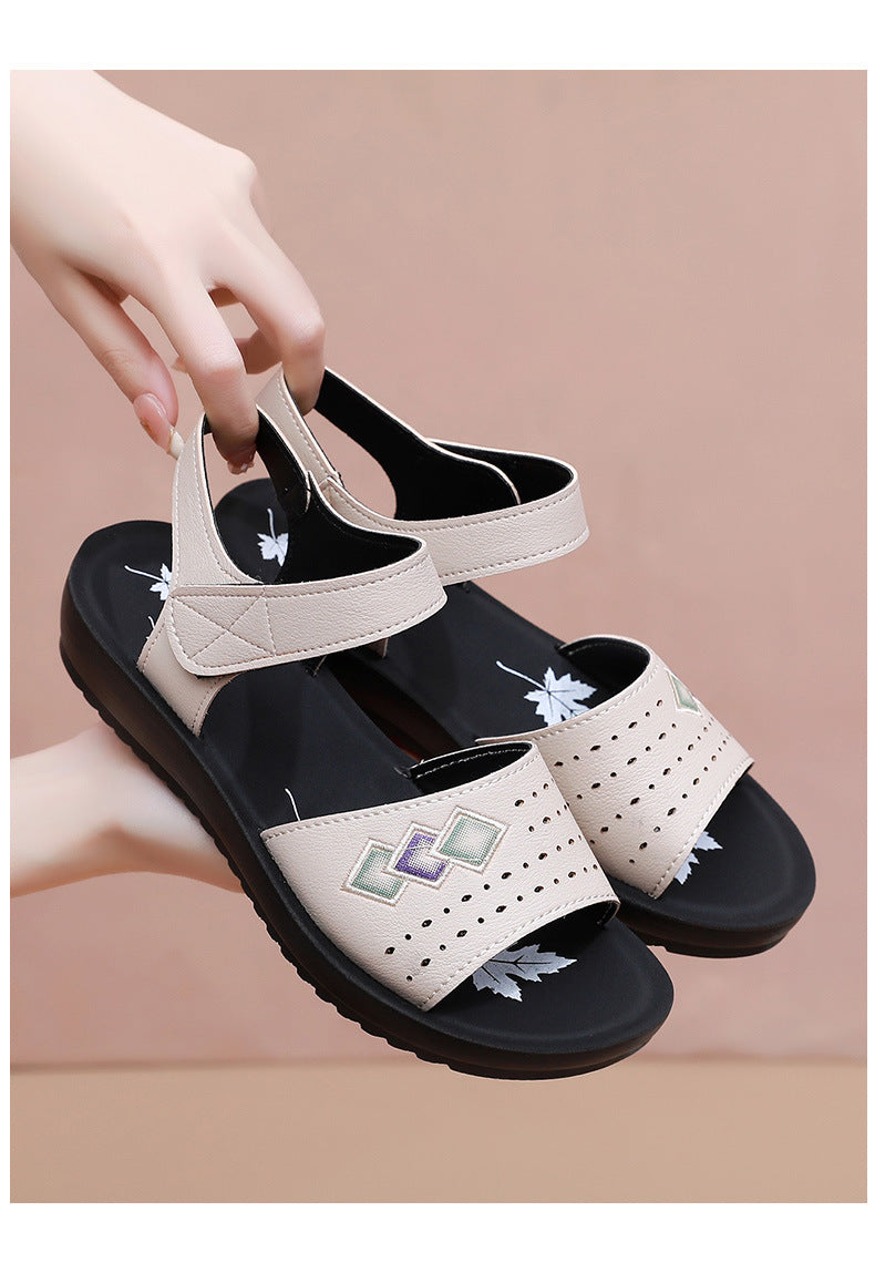2026 New Style Mom Sandals, Summer Soft-Soled Comfortable Shoes for Middle-Aged Women, Flat Non-Slip Shoes for Elderly Women and Grandmothers