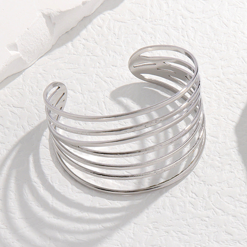 Cross-border European and American titanium steel bracelet non-fading adjustable stainless steel bracelet female exaggerated high-grade open bracelet