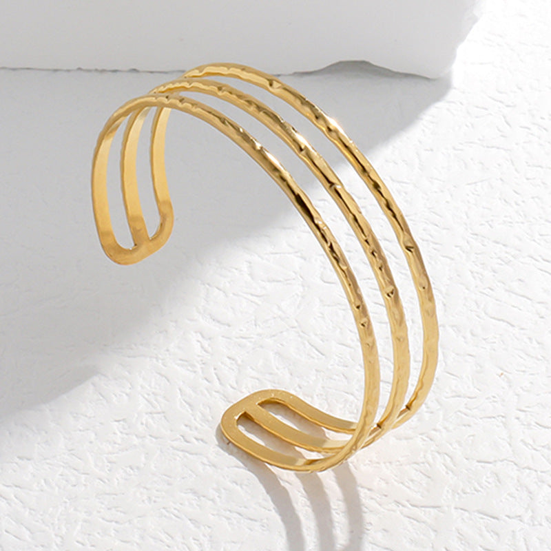 Cross-border European and American titanium steel bracelet non-fading adjustable stainless steel bracelet female exaggerated high-grade open bracelet