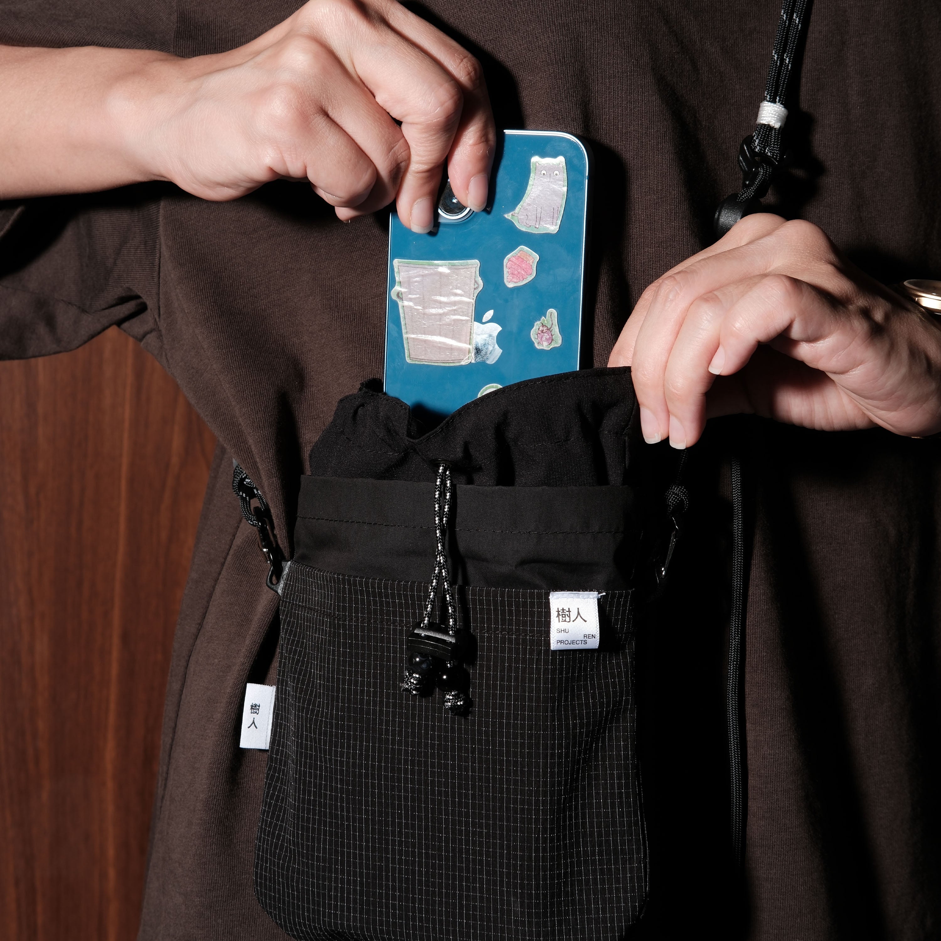 Storm Kin Pouch / Black - Water Resistant